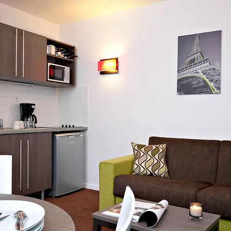 Hotel apartamentowy Adagio Access Paris Asnières