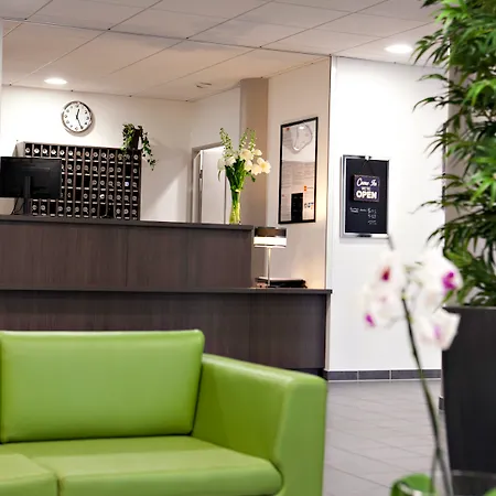 Adagio Access Paris Lägenhetshotell Asnières