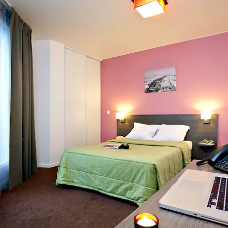 Adagio Access Paris