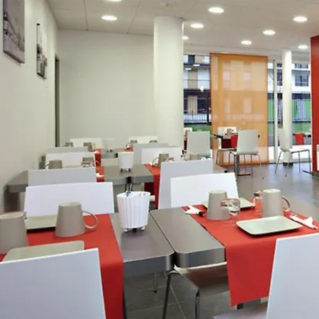 아파트호텔 아다지오 액세스 파리 아스니에르