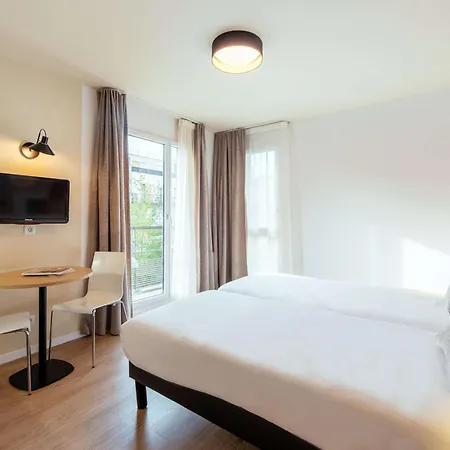 Adagio Access Paris
