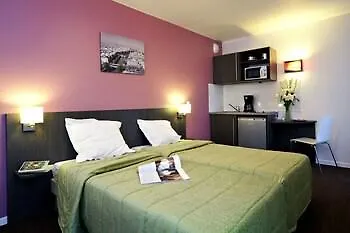 아다지오 액세스 파리 아스니에르 아파트호텔 3*