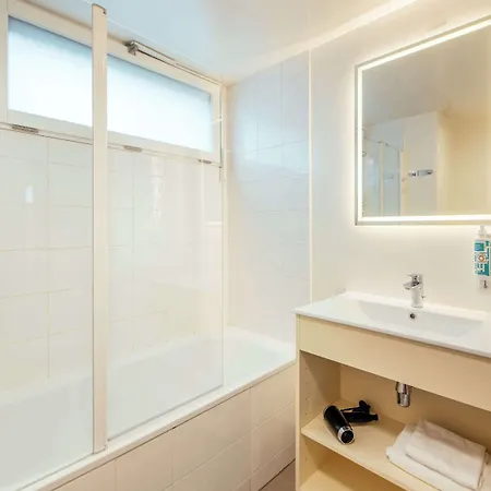 Adagio Access Paris Hotel apartamentowy Asnières