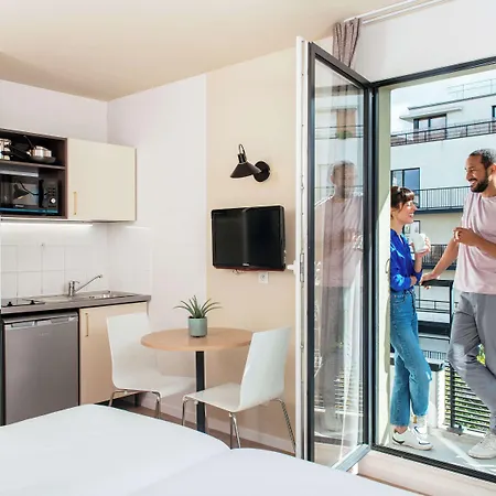 Adagio Access Paris Hotel apartamentowy Asnières