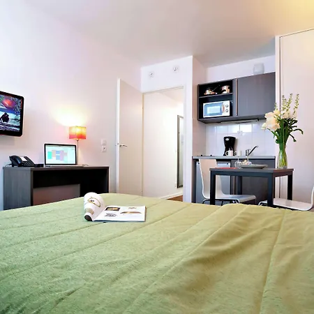Adagio Access Paris Lägenhetshotell Asnières