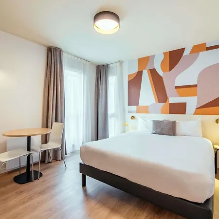 Adagio Access Paris Hotel apartamentowy 3*