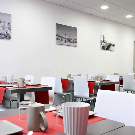 아파트호텔 아다지오 액세스 파리 아스니에르 3*